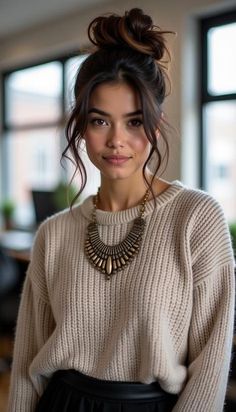 Professional Hairstyles For Work, Hairstyles For Work, Loose French Braids, It Professional, Working Remotely, Sleek Bob, Business Chic, Work Chic