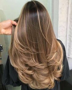 Highlights Brown Hair Balayage, Brown Hair With Caramel Highlights, Blond Balayage, Brown Hair Inspo, Brunette Hair With Highlights, Balayage Hair Dark, Caramel Hair, Brown Hair Balayage, Honey Hair