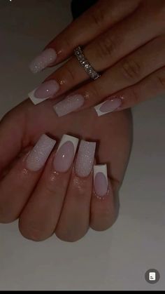 Nail Inspo 13-14, Cute White Birthday Nails, Nails For First Communion, White Square Nails With Glitter, Debutante Nails, Nails For 14y Old, Nails For 15 Birthday, Birthday Glitter Nails, 14th Birthday Nails