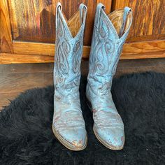 These Are Super Cool And Unique Cowboy Boots By Famed Tony Lamathe Real Deal With Leather Soles & Wooden Heels. I Loved These And They Will Need To Be Re Soled So Price Reflects This..I Have Done This Before With My Other Boots As Over Time, It Is Necessary If You Wear Them!! The Color Is Gorgeous “Robin Egg” Blue Firm Blue Boots For Rodeo, Western-themed Boots With Patina And Round Toe, Patina Round Toe Boots For Western-themed Events, Round Toe Boots With Patina For Western-themed Events, Western-styled Patina Boots With Round Toe, Blue Snip Toe Boots For Rodeo, Western Blue Boots With Round Toe, Blue Western Boots With Round Toe, Blue Fitted Snip Toe Boots