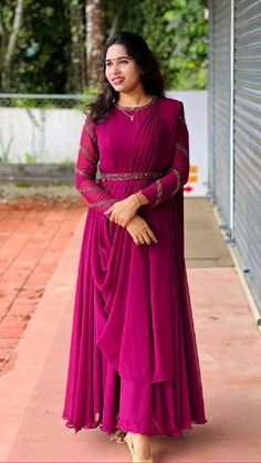 Beautiful Long Dresses Casual, Full Dress Long Indian, Full Gown Indian Party Wear, Lengha Pattern, Hot Wine, Haldi Dress, Elegant Evening Gown, Full Gown, Wine Colour