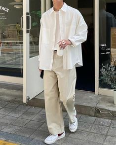 Shirt Over Button Up Street Styles, Mens Cream Trousers Outfit, Expensive Male Outfits, Men’s Contemporary Fashion, Minimalist Mens Fashion Korean, Mens Outfits Minimalist, Layering Mens Outfits, Minimalistic Men Outfit, Light Color Outfits Men