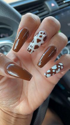 #nails #nailsdesign #weddingnails #nailsideas #quartznail # inspo nails # nails acrilic # short oval nails Cow Prints, Moo Moo, Cute Gel Nails