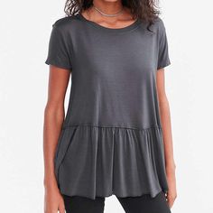 Urban Outfitters Black Short Sleeve Top Nwt Chic Gray Top, Chic Gray Solid Color Top, Black Top For Day Out, Casual Everyday Tops From Urban Outfitters, Urban Outfitters Black Casual Tops, Casual Layering Tops From Urban Outfitters, Casual Layering Tops By Urban Outfitters, Urban Outfitters Casual Tops For Layering, Urban Outfitters Tops For Spring Layering