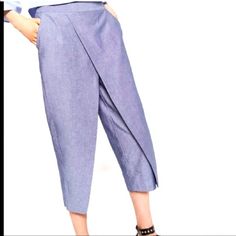 Chambray Origami Pants.Zip On The Side.Light Weight Fabric. Stretch Harem Pants For Workwear In Spring, Spring Gray Harem Pants With Pockets, Spring Gray Bottoms, Gray Harem Pants With Loosely Fitted Hips For Spring, Gray Harem Pants Loosely Fitted For Spring, Zara Gray Workwear Bottoms, Zara Gray Bottoms For Work, Gray Ankle-length Wide Leg Pants For Spring, Tunik Linen