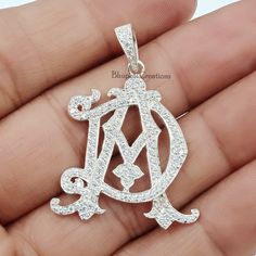 925 Silver Initial Letter Monogram, Cubic Zirconia Initial Letter Monogram, AD-DA Letter Monogram, Wholesale Letter Monogram Jewelry ☑ Product Details ☑ ✔ 100% Handmade ✔ Metal: 925 Sterling Silver ✔ Stone: Cubic Zirconia ✔ Size: 40x28 mm ✔ Color: Silver ♥ We will ship your order in a beautiful valet case. ready to give as a gift ♥  Back to my shop https://www.etsy.com/shop/bhupaticreations *PRODUCTION TIMES: Our all designs are made to order.  We need 7 to10 days for making and delivery dependi Luxury White Monogram Jewelry, White Diamond Personalized Jewelry, White Diamond Jewelry With Initials, Silver Diamond Monogram Jewelry, Sterling Silver Jewelry In Diamond White With Initials, White Sterling Silver Monogram Jewelry, Silver Monogram Jewelry For Anniversary, Luxury Silver Initials Jewelry, Luxury Silver Monogram Jewelry