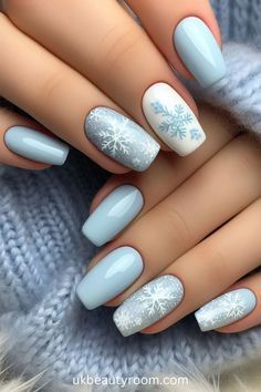 Light Blue Nail Designs, Blue Christmas Nails, Blue Coffin Nails, Chic Nail Art, Light Blue Nails, Baby Blue Nails, Pedicure Designs, Fancy Nails Designs, Blue Nail Designs