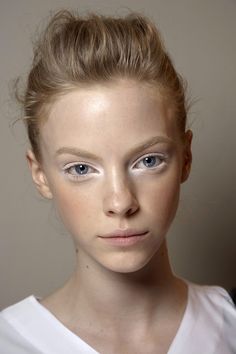 2024 Makeup, White Eye Makeup, White Eyeshadow, Make Up Inspiration, White Makeup, White Eyeliner