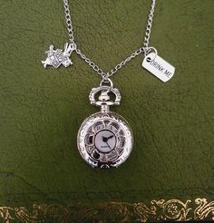 Alice in Wonderland Pocketwatch Necklace with 'Drink Me' and White Rabbit Charms Silver coloured Brand new with working battery Chain length is 80cm but I can adjust it to a smaller size upon request. Clock is 2.5cm x 2.5cm Alice In Wonderland Gifts £20, Alice In Wonderland Jewelry, Alice Halloween, Descendants Dr, Dorothy Wizard Of Oz, Rabbit Charm, Vintage Style Necklace, Pocket Watch Necklace, Bookclub Gifts