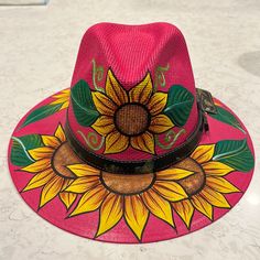 New Hand Painted Hat- Sombrero Artesanal Color Pink Size Medium Multicolor Toquilla Straw Fedora Hat, Multicolor Toquilla Straw Fedora, Multicolor Fedora Hat In Toquilla Straw, Artisan Summer Hats, Multicolor Fedora With Short Brim For Rodeo, Pink Handmade Sun Hat For Festival, Multicolor Short Brim Fedora For Rodeo, Handmade Yellow Wide Brim Straw Hat, Multicolor Fedora Straw Hat