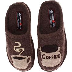 HAFLINGER FOOTWEAR Roderer Shoe Center Fun Slippers, Slippers With Arch Support, Slippers Online, Quoi Porter, Bedroom Slippers, Wool Slippers, Boiled Wool, Tory Burch Flats, Mother Day Gifts