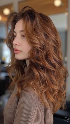 Soft Hair Color Aesthetic, Dark Golden Hair Color, Auburn Brown Balayage, Muted Copper Hair, Light Ginger Brown Hair, Soft Copper Hair, Red Hair Layers, Copper Brown Hair Color, Copper Brown Hair