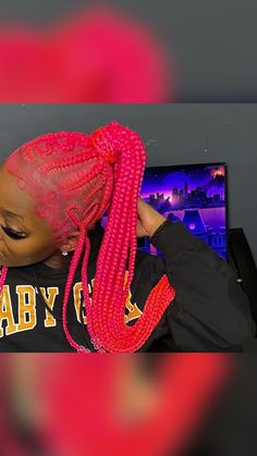 Pink Braided Hairstyles, Hot Pink Braids, Pink Hair Barbie, Hairstyles Beads, Heart Shaped Braids, Braids Hairstyles Knotless, Color Knotless Braids, Knotless Braids Long, Knotless Box Braids Medium