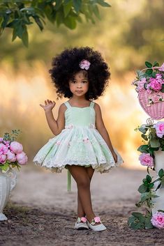 Black Kids Fashion, Natural Hair Styles Easy, Flower Girl Dress Lace, Short Hair With Bangs, Flower Girls, Black Kids