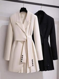 Mode Mantel, Chique Outfit, Slim Blazer, Trench Coat Dress, Trench Coat Style, Dress Women Elegant, Mini Robes, Moda Vintage, 가을 패션