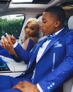 Prom Couples Black People, Couple Prom Outfits, Prom Pictures Couples Black, Prom Outfits For Guys, Prom Photography Poses, Prom 23, Prom Pictures Couples