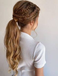 Simple Cute Braids, Cute Dutch Braids, Running Hairstyles, Cute Ponytail Hairstyles, Bridemaids Hairstyles, Braided Hairstyles Ideas, Waterfall Braids, Cute Braids, Chestnut Hair