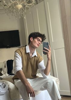 Rich Boy Outfits, Boys Aesthetic Outfits, Nerd Outfits, Money Clothes, Aesthetic Outfits Men, Classy Outfits Men, Outfits Hombre, Mens Casual Dress Outfits, Men Stylish Dress