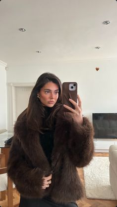 Ashton Wood, Fashion Bella, Clubbing Outfits, Cold Outfits, Fall Fits, Evening Outfits, Winter Outfits For Work, Winter Fits, Kendall Jenner Style