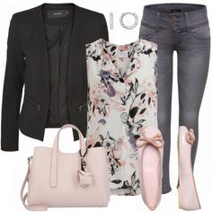 Outfit Rosa, Blazer Rosa, Business Professional Outfits, Looks Black, Professional Attire, Business Outfit, Tshirt Outfits, Grey Jeans