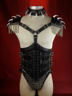 Post Apocalyptic Outfit, Shoulder Harness, Leather Choker Collars, Warrior Outfit, Apocalyptic Fashion, Lingerie Party, Pride Outfit, Body Harness, Leather Corset