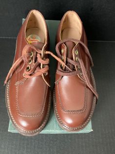 "Vintage Kids Brown Leather Oxford Shoes - Toddler Boy Size 9.5 -1950's-60s NOS - DEADSTOCK! NOS - Comes with BOX Adorable leather shoes for the lad! Hand sewn leather slip on shoes in the original box! Unused 1950's Scamperoos. These vintage leather lace up oxfords would be great for church, picture day, or any other dress up day. The shoes are size Toddler 9.5 (4T) Measurements: 7.5\" Heel to toe 3\" at the ball 2 1/2\" at the heel. We have this shoe style in size boys size 13. See separate li Hand Sewn Leather, Vintage Cowboy Boots, Dress Up Day, Vintage Cowboy, Leather Oxford Shoes, Leather Slip On Shoes, Vintage Kids, Cow Boy, Girls Sandals