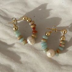 Vintage Style Blue Stone With Pearl Detail Hoop Earrings In Gold Hardware New (Boutique Packaging) N282 **Let Me Know If You Like To Bundle With Another Listing! **I Always Accept Reasonable Offers Cute Earrings Cute Jewelry Dainty Jewelry Summer Vacation Cute Outfits Trendy Jewelry Formal Jewelry Wedding Earrings Lovers Gift Holiday Gift Gift For Her Cute Outfits Trendy, Jewelry Formal, Boutique Packaging, Bridesmaids Earrings, Formal Jewelry, Seashell Earrings, Free People Jewelry, Jewelry Summer, Jewelry Accessories Ideas