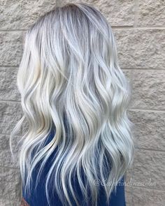 Marshmallow Hair Is the Dreamiest Way to Rock Winter Whites Blonde Pale Skin, Solid Blonde Hair, Solid Blonde, Toner For Blonde Hair, Hairstyle Tips, Silver Blonde Hair, White Blonde Hair, Winter Whites