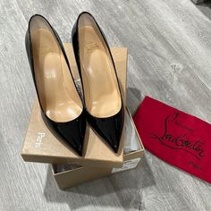 Brand New In Box Christian Louboutin Size 39 Black Pumps Luxury Black Business Heels, Luxury Black Heels For Business, Designer Black Heels For Business, Christian Louboutin Iriza, Christian Louboutin Pigalle Follies, Christian Louboutin Pigalle, Christian Louboutin So Kate, Caged Heels, Louboutin Heels