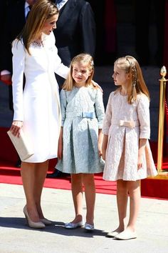 Coronation Photos, Lions Gate, Princess Leonor, Estilo Real, Spanish Royal Family, Princess Sofia, Queen Letizia, Princess Charlotte, Just Jared