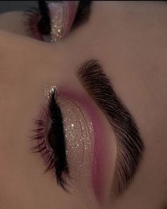 Eye Makeup Images, Prom Eye Makeup, Cute Eye Makeup, Eye Makeup Pictures, Smink Inspiration, Makijaż Smokey Eye, Eye Makeup Designs, Dope Makeup, Colorful Eye Makeup