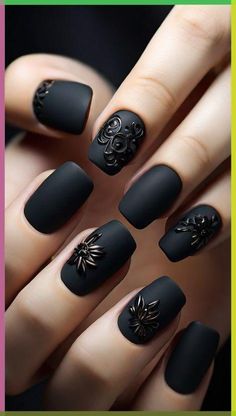 Whether you're looking for minimalist designs or daring colors, get inspired and start your year off with amazing New Year's nails. Blush Nails, Black Nail Designs, Halloween Nail Designs, Nail Designs Spring, Green Nails, Nail Trends, Black Nails, Winter Nails