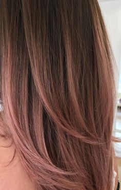 Brown Hair No Bleach, Pink Rose Gold Hair, Rose Gold Brown Hair, Rose Gold Hair Brunette, Balayage Straight, Balayage Straight Hair, Camila Morrone, Brown Hair Balayage, Pink Highlights