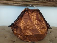 Sacca artigianale Corallirossi di Rossana Rita Lopes, Hand made designer Louis Vuitton Damier, Louis Vuitton, Backpacks, Pattern