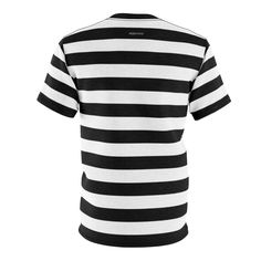 This tshirt is for you with a classic black white stripe pattern Uniquely textured, thick microfiber knit fabric of this high quality t-shirt wicks perspiration rapidly away from the skin, drawing it to the surface where it quickly evaporates. A stylish look on the sports field or at a country club lunch. .: 100% Polyester.: Light fabric (4.0 oz/yd² (113 g/m²)) / (6.0 oz/yd² (170 g/m²)).: Regular fit.: Tagless.: Runs true to size S M L XL 2XL 3XL Width, in 19.02 20.51 22.01 24.02 25.98 27.48 Len Skin Drawing, Sports Field, T Shorts, Leather Jacket Outfits, Horizontal Stripes, Gothic Outfits, Men T Shirt, High Quality T Shirts, Country Club