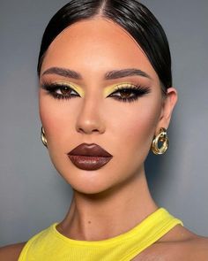 Mekap Mata, Yellow Makeup, Yellow Eyeshadow, Fall Makeup Looks, Smink Inspiration, Glam Makeup Look, Makeup Eye Looks, Glam Look