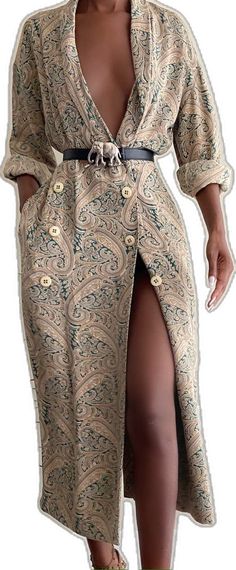 Midsize Evening Outfit, Size 12 Vacation Outfits, Random And Chic, Banquette Outfit Ideas, Sheer Outfit Ideas, Pair Bonding, Plus Size Heels, Vetement Hippie Chic, Vintage Classy Outfits