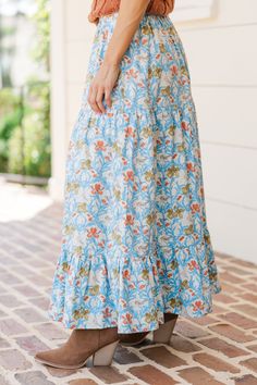 You are going to love when you get to start the day with this maxi skirt! That pattern is so pretty and we love the colors! This maxi skirt is perfect for the fall! Elastic waist Tiered Floral print No stretch Baileigh is wearing the small. Mint Julep Boutique, Floral Maxi Skirt, Mint Julep, Model Fits, Start The Day, Personal Marketing, Floral Maxi, So Pretty, Blue Floral