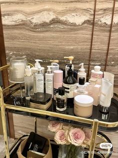 Luxury Self Care, Koleksi Parfum, Girly Bathroom, Bathroom Aesthetic, Clutter Organization, Pink Aura, Vogue Beauty, Luxury Lifestyle Dreams, Pretty Skin