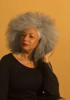 Afro Hair Photoshoot, Woman Afro Hair, Sugar Mummy, Sugar Momma, Glowing Radiant Skin, Woman Afro, Luscious Hair