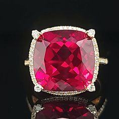 Gorgeous 14k yellow gold ruby ring, Center set lab grown ruby in cushion cut ruby weight 14.87ct. Size 14x14 This ruby is vivid red color. very nice luster,very lively ,nice cut.very clean stone. SIDE set round natural diamonds wight 0.55ct tw. SI1-H quality.stunning ring gorgeous settings, very unique rare large ruby . Retail value $5,500 net. Appraisal available Ruby Square Ring, Platinum Engagement Rings Vintage, Gold Ruby Ring, Golden Rings, Ruby Ring Gold, Beautiful Gemstones, Filigree Engagement Ring, Golden Ring, Platinum Engagement Rings