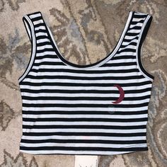 Billabong Pacsun Cropped Tank Black And White Striped With Maroon Moon Detail Size Xs New With Tags And Never Worn So Soft And Comfy Sweet Talker, Beach Crop Tops, 00s Style, Salty Blonde, Brown Floral Print, Yellow Crop Top, Strap Crop Top, Billabong Women, Off Shoulder Crop Top