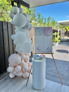 Gender reveal Gender Reveal Ideas Decorations Outside, Gender Reveal Vintage Theme, Gender Reveal Ideas To Reveal, Small Gender Reveal Decor, Gender Reveal Entrance Decor, Gender Reveal Set Up Outside, Gender Reveal Outside Decorations, Gender Reveal Souvenir Ideas, Gender Reveal Outdoor Decorations