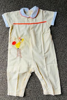 VTG Yellow Seersucker Parrot Embellished Toddler Longalls SZ 12M Excellent condition Spring Striped Cotton Jumpsuits And Rompers, Striped Cotton Jumpsuits And Rompers For Spring, Spring Striped Cotton Overalls, Striped Cotton Overalls For Spring, Retro Cotton Short Sleeve Jumpsuit, Spring Striped Overall Jumpsuits And Rompers, Striped Overalls Jumpsuits For Spring, Embroidered Cotton Jumpsuits And Rompers For Spring, Summer Striped Cotton Overalls