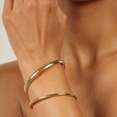 Ford Bracelet Cuff Set of 2 Adjustable Bracelet 18K Gold Gold Bracelets Stacked, Brass Bracelet, Wedding Function, Gold Bracelet Cuff, Gold Cuffs, Jewelry Lookbook, Bangle Designs, Bracelet Cuff, Bangles Jewelry