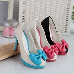 Adorable Heels:) Heels With Bows, Shoes With Bows, Cute Pumps, Cute Heels, Bow Heels, Bow Shoes