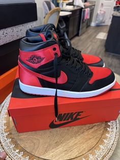 Only worn 1x!! Comes with OG Box and Extra laces and Bag Jordan 1s In The Box, Red And Black Jordan 1 Shoes, Boyfriend Basket, Nike Air Jordan 1 High, Jordan 1 High Og, Nike Air Jordan 1, Air Jordan 1 High, Jordan 1 High, Air Jordan 1