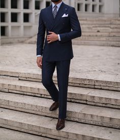 Masculine Contemporary, Men Wedding Suit, Double Breasted Suit Men, Dapper Mens Fashion, Suits Men Business, Italian Suit, Designer Suits For Men, Corporate Outfits, Navy Suit