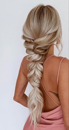 Bridemaids Hairstyles, Hoco Hairstyles, Dance Hairstyles, Prom Hairstyles For Long Hair, Hair Homecoming, Homecoming Hair Down