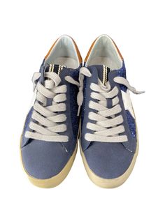 Brand: SHU SHOP Style: SHOES SNEAKERS Color: NAVY Size: 6 SKU: 186-186295-5410 CONDITION: GENTLY USED Navy Lace-up Sneakers With Vulcanized Sole, Blue Casual Sneakers With Speckled Midsole, Casual Blue Sneakers With Speckled Midsole, Navy Vulcanized Sole Sneakers With Round Toe, Blue Lace-up Sneakers With Speckled Midsole, Blue Low-top Sneakers With Speckled Midsole, Designer Flats, Sustainable Fashion Brands, Handbag Shoes